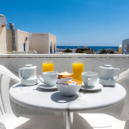 Join Us Cost 게스트하우스 Kamári