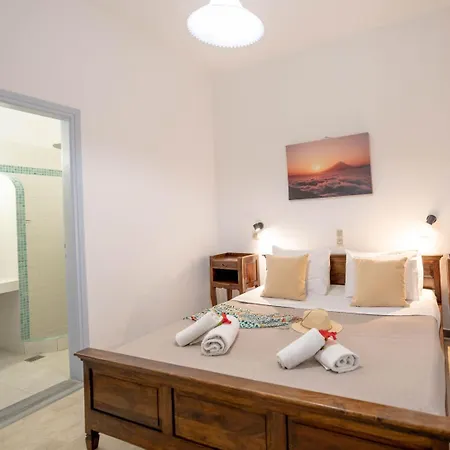 加入我们廉价客房旅馆 4* Kamári