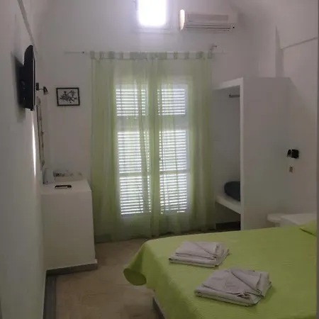 Гостевой дом Join Us Low Cost 4*