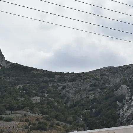 Join Us Cost Πανσιόν Καμάρι