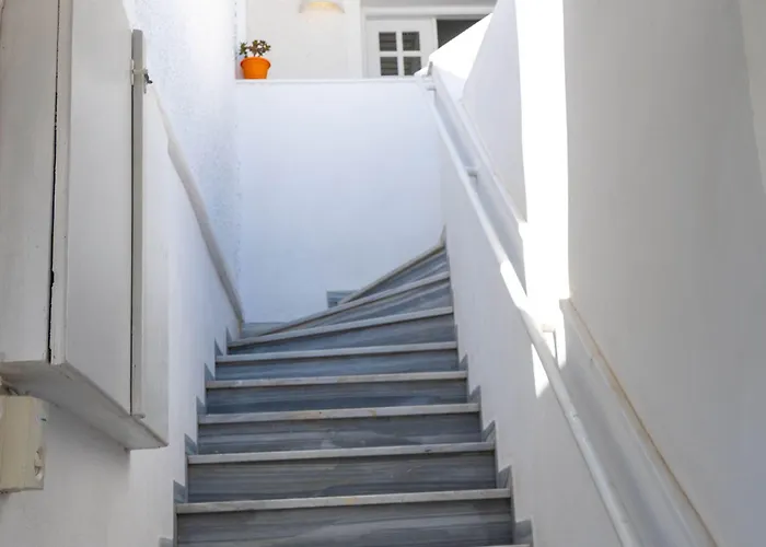 ジョイン アス ロー コスト ルームズ