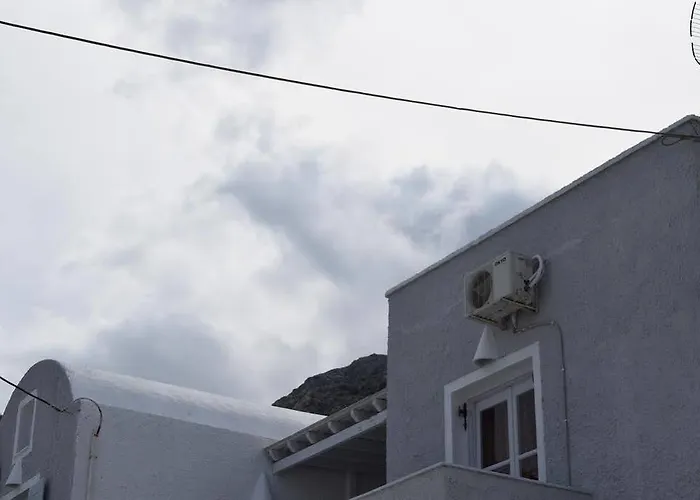 Guest house Join Us Cost