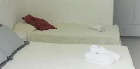 Join Us Cost 2* Kamari (Santorini)