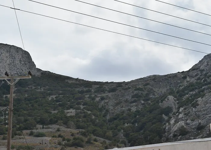 Join Us Cost Πανσιόν Καμάρι