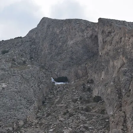 Join Us Cost Kamári